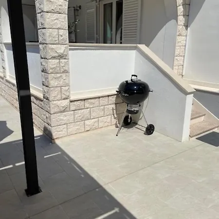 Relax - Beautiful With Heated Saltwater Pool & Jacuzzi *